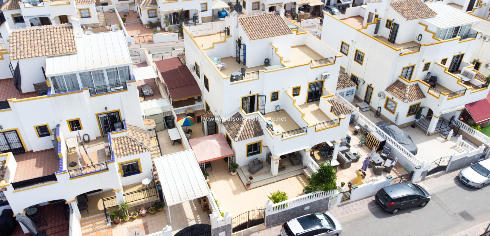 Resale - Quad - Urb. La Marina