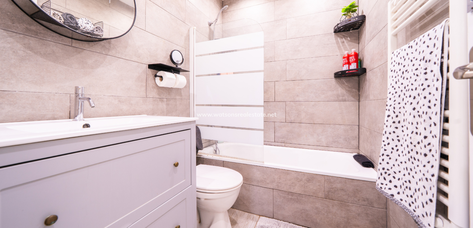 Resale - Quad - Urb. La Marina