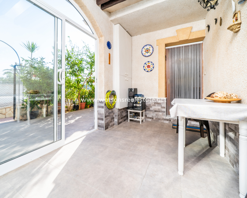 Resale - Quad - Urb. La Marina