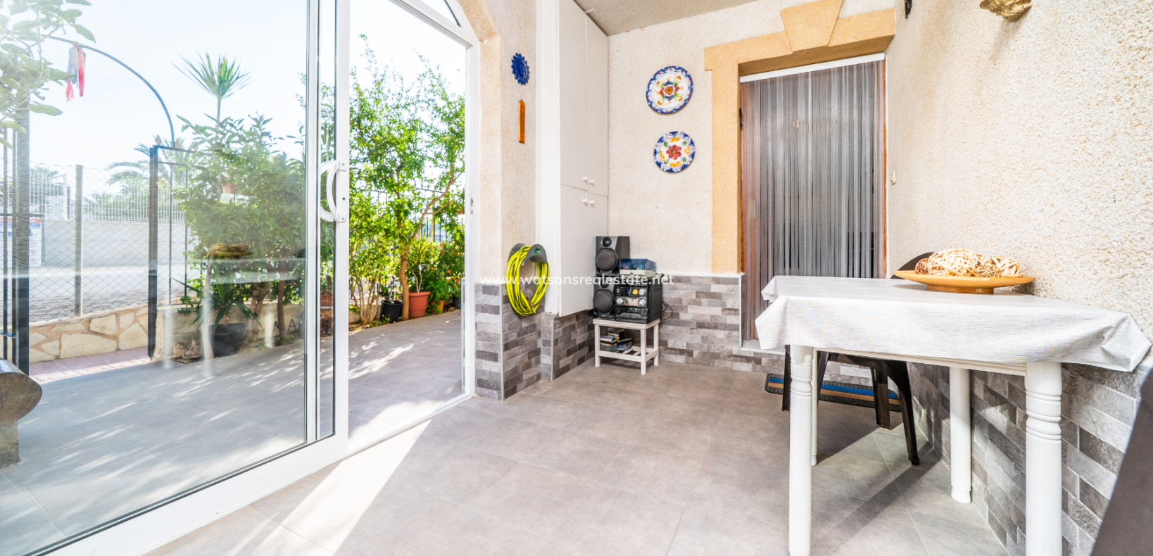 Resale - Quad - Urb. La Marina