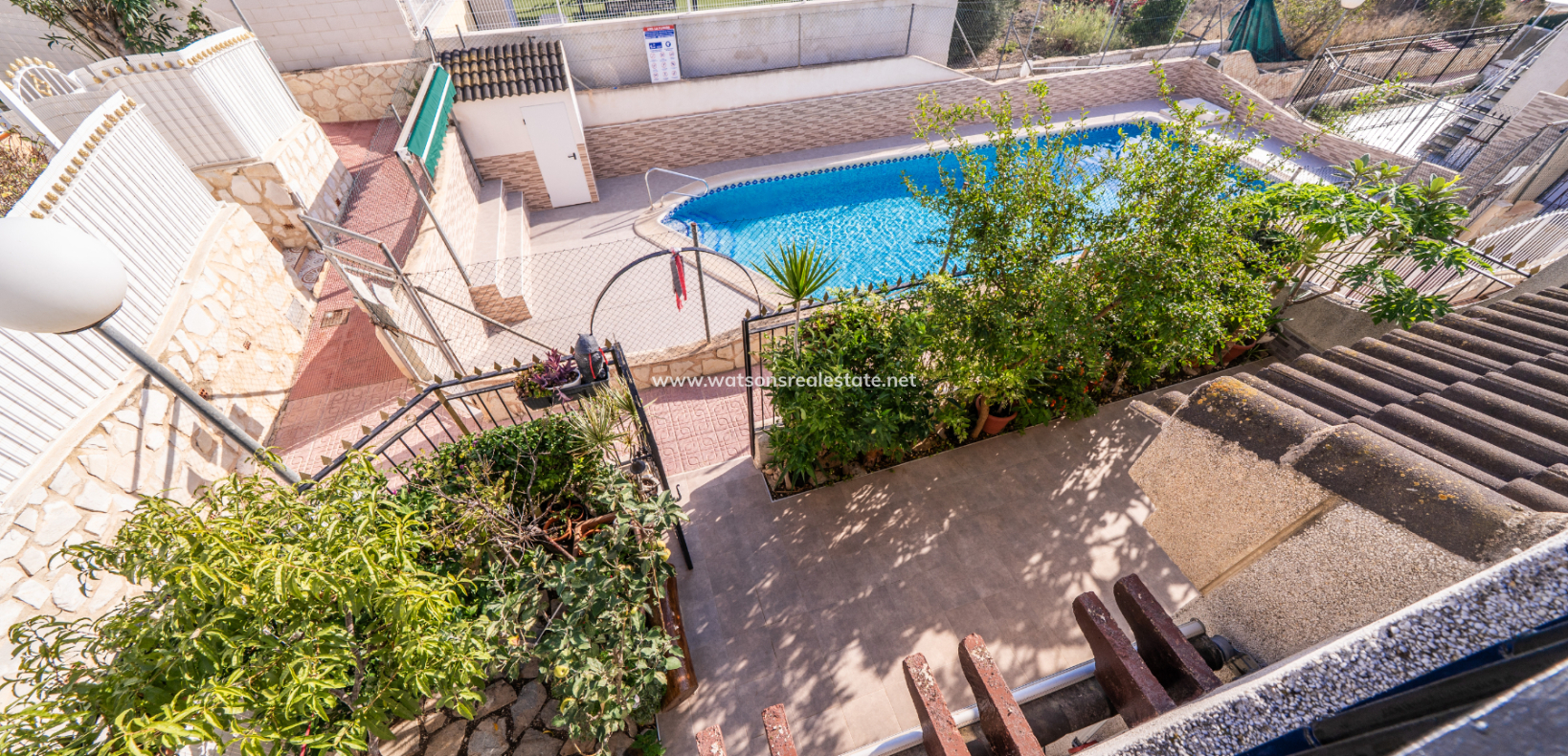Resale - Quad - Urb. La Marina