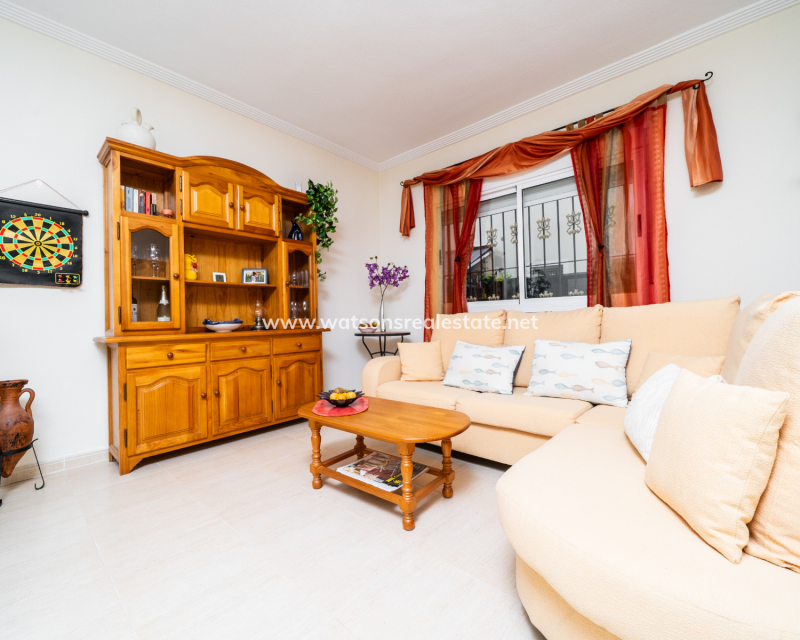 Resale - Quad - Urb. La Marina