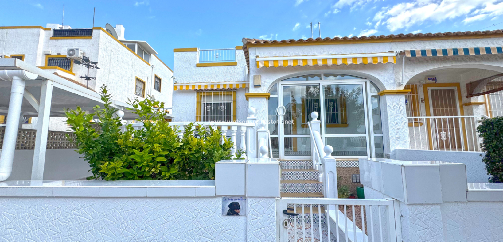 Resale - Quad - Urb. La Marina