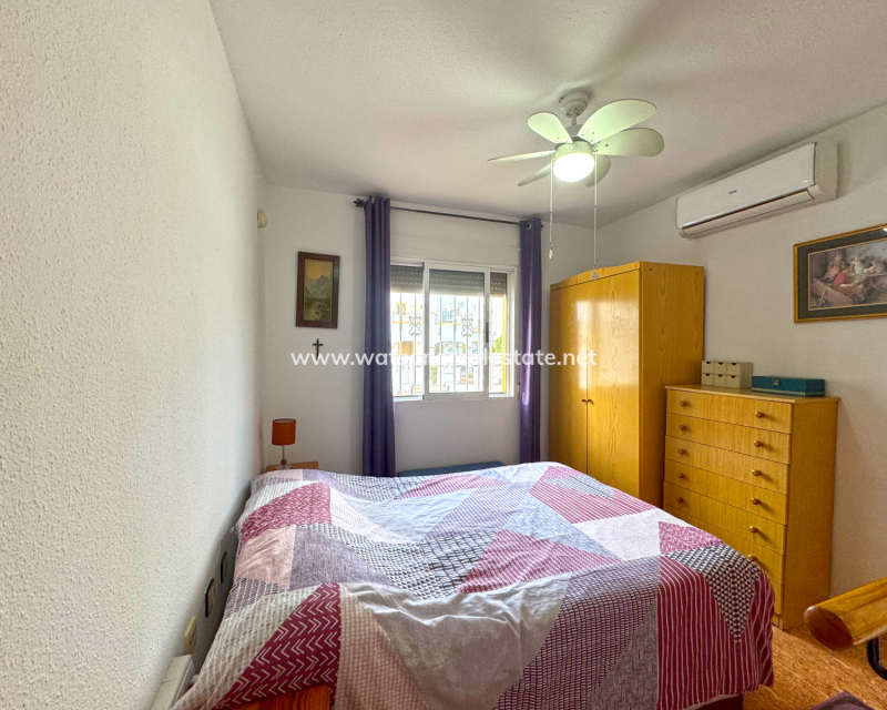 Resale - Quad - Urb. La Marina