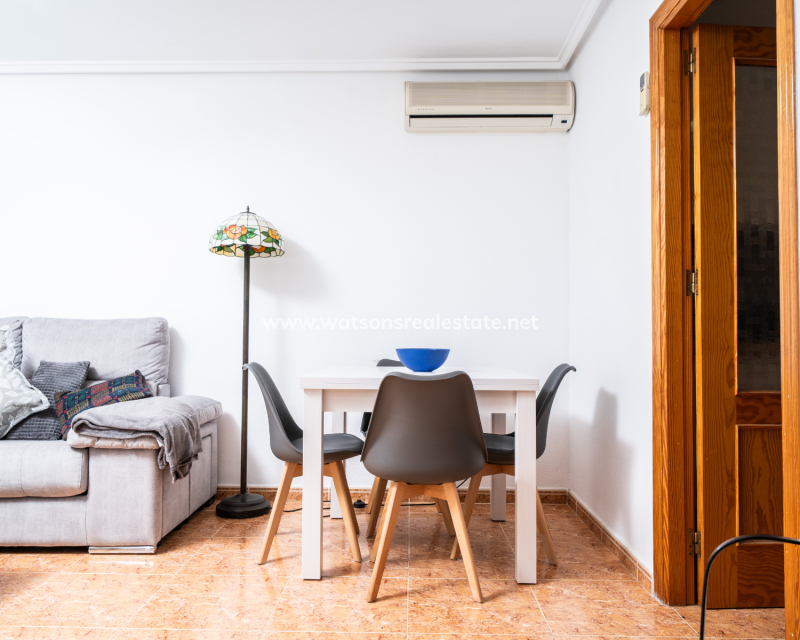 Resale - Quad - Urb. La Marina