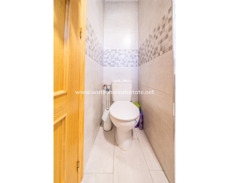 Resale - Quad - Urb. La Marina