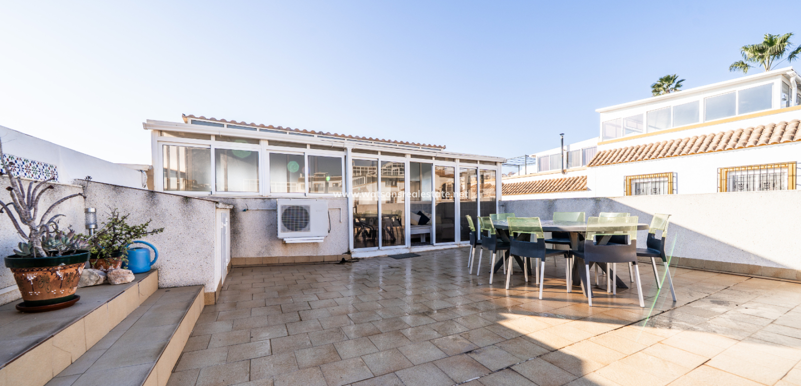 Resale - Quad - Urb. La Marina