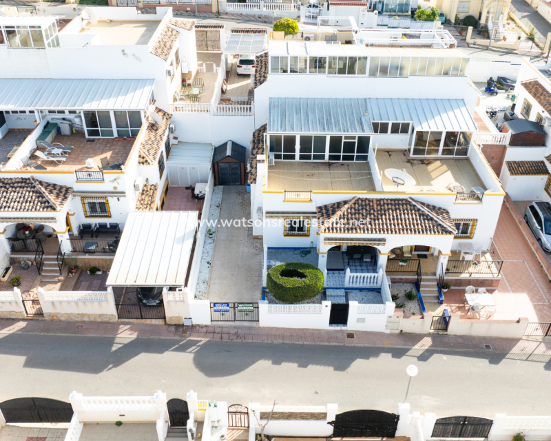 Resale - Quad - Urb. La Marina