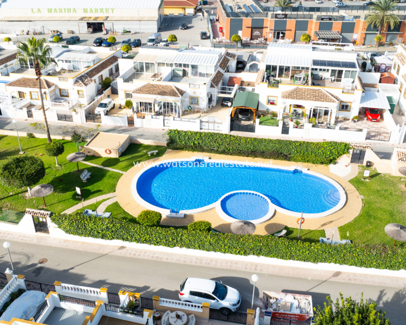Resale - Quad - Urb. La Marina