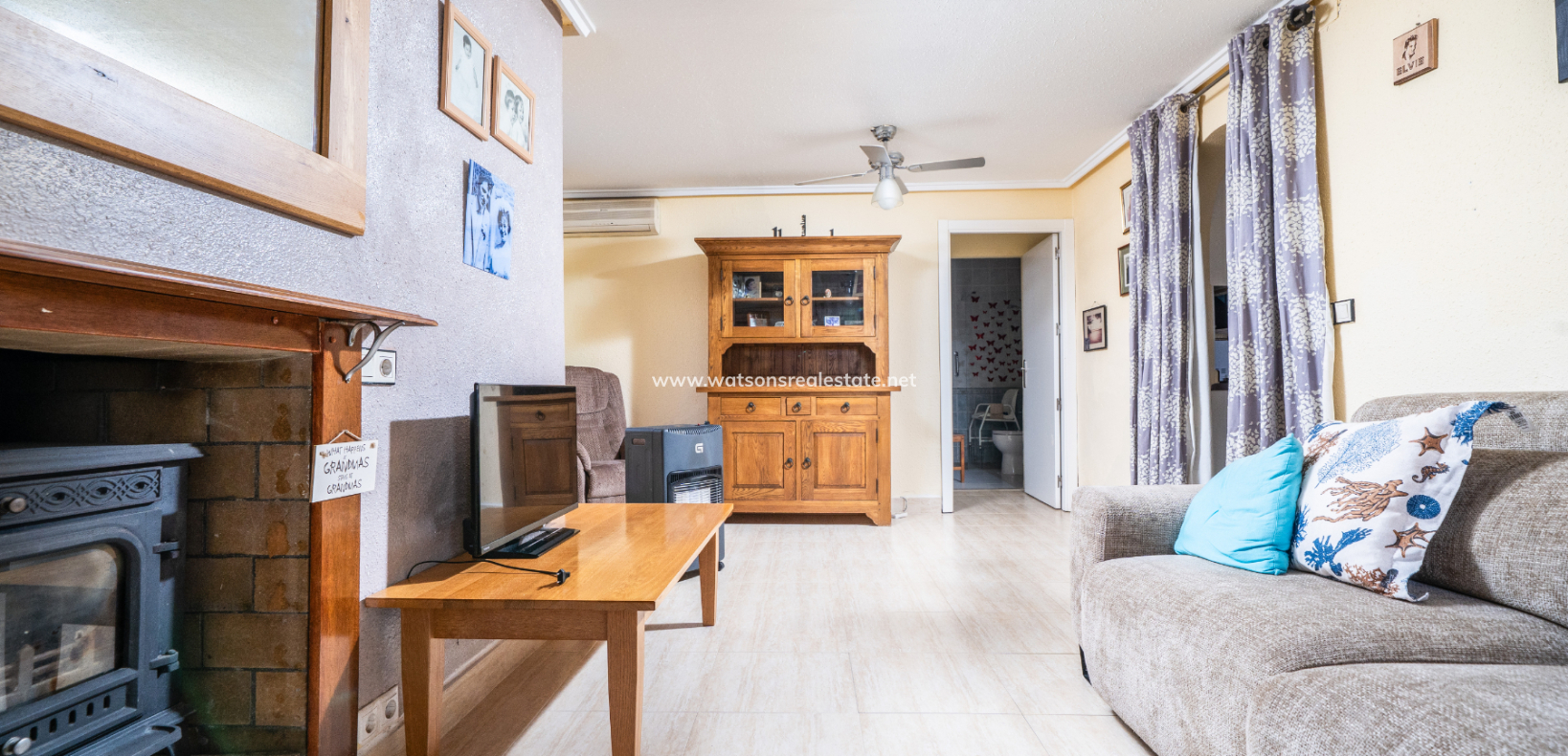 Resale - Quad - Urb. La Marina