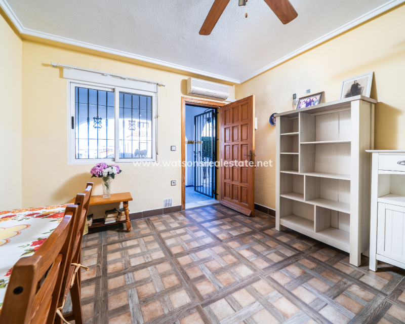 Resale - Quad - Urb. La Marina