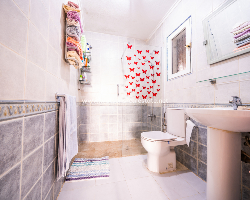 Resale - Quad - Urb. La Marina