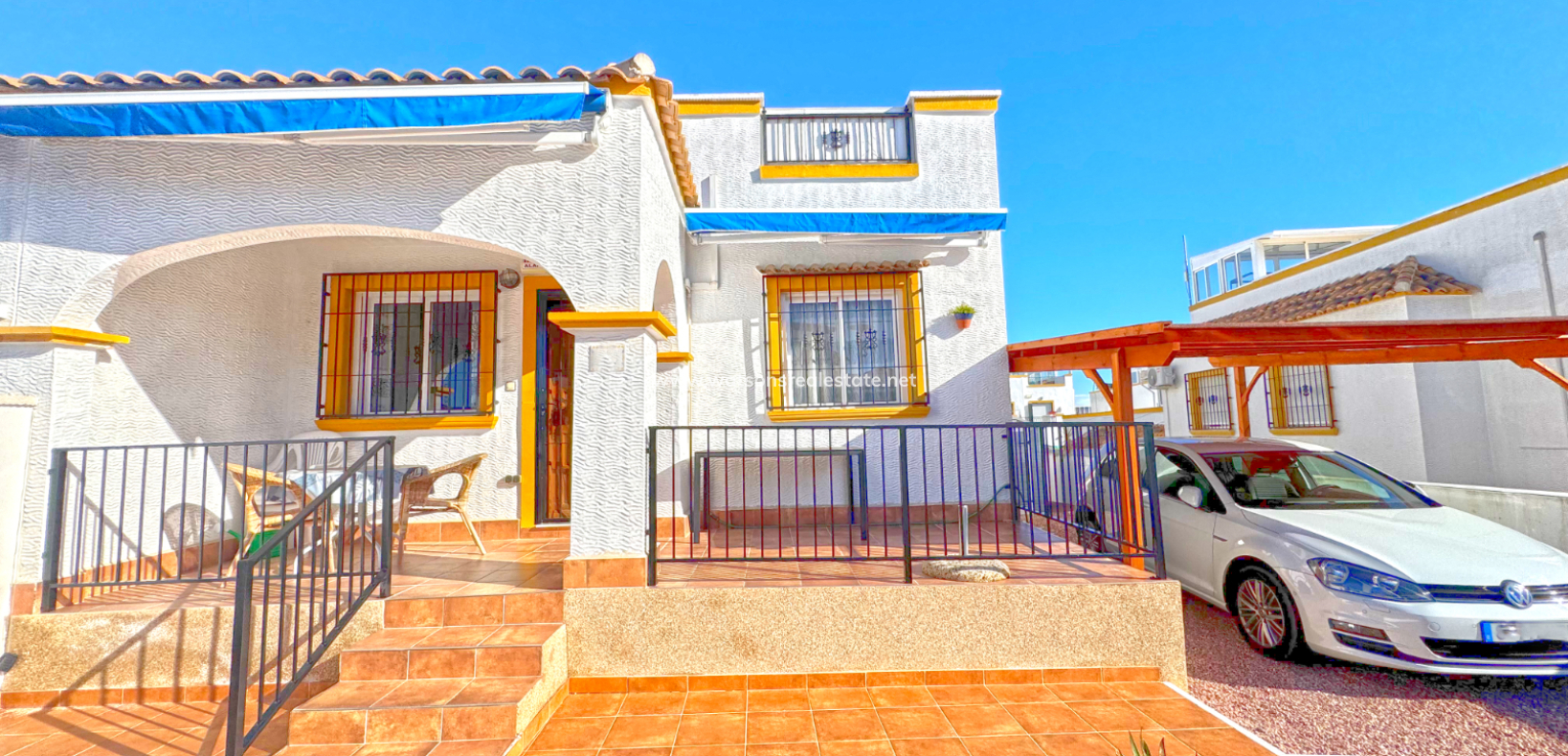 Resale - Quad - Urb. La Marina