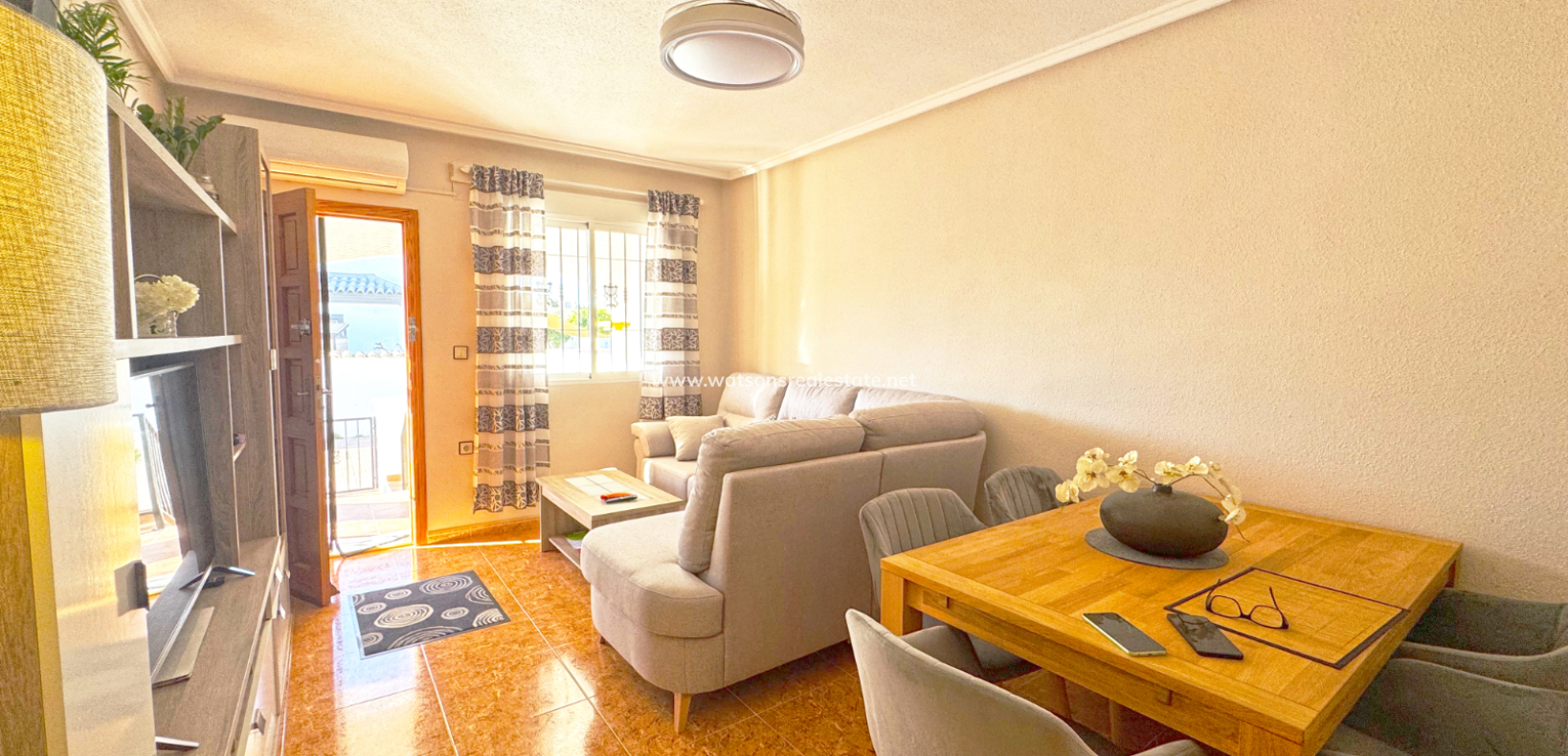 Resale - Quad - Urb. La Marina