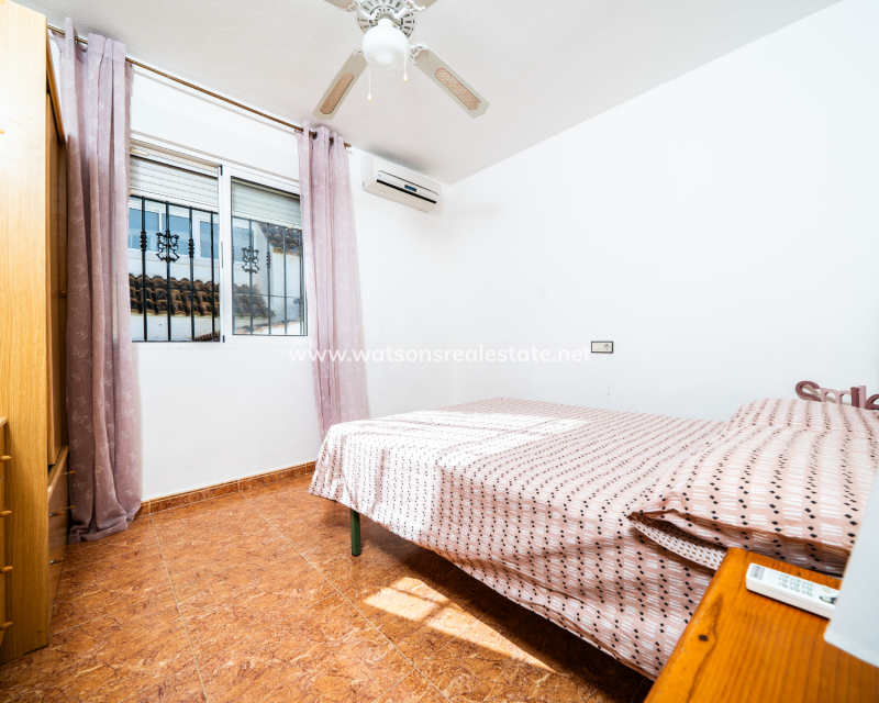 Resale - Quad - Urb. La Marina