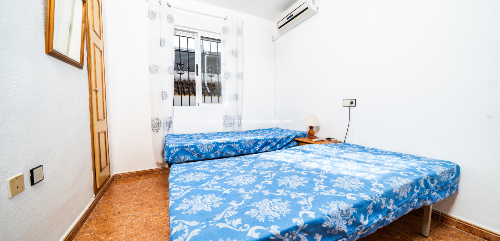 Resale - Quad - Urb. La Marina