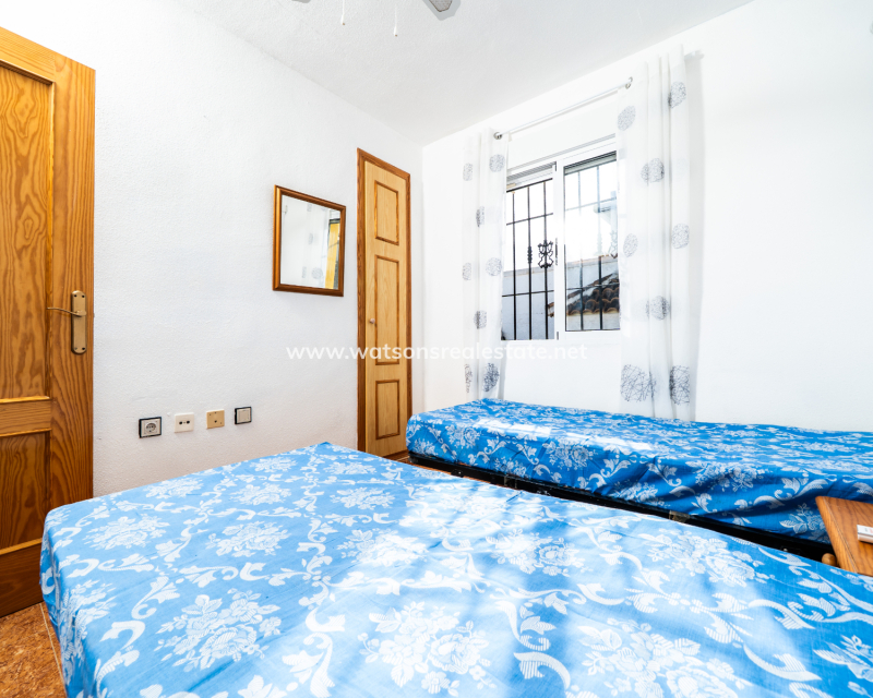 Resale - Quad - Urb. La Marina