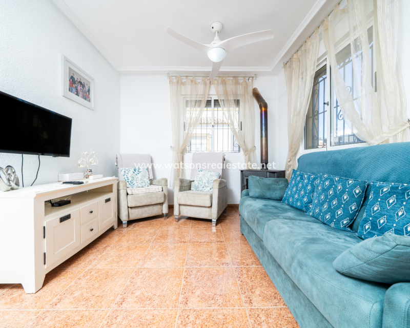 Resale - Quad - Urb. La Marina