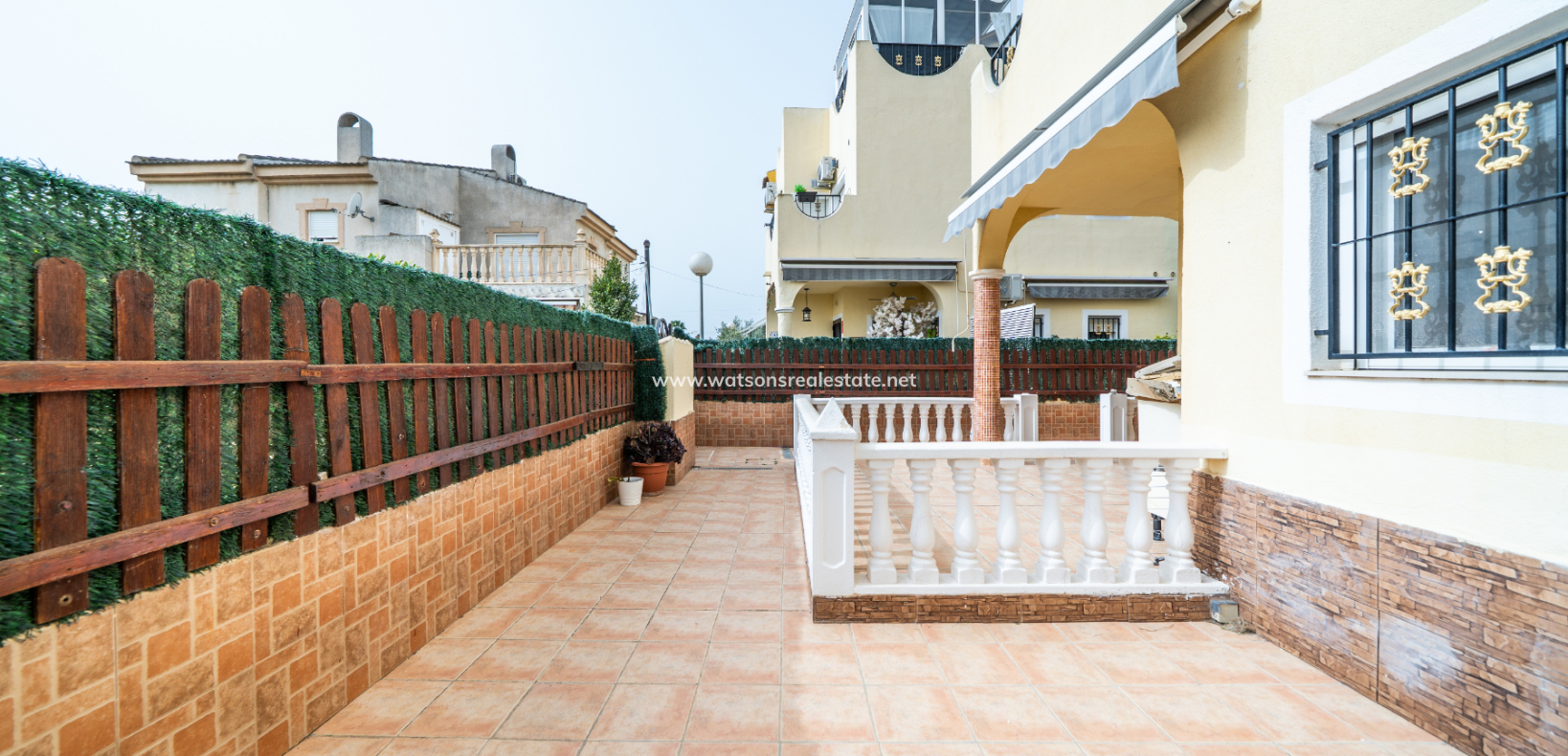Resale - Quad - Urb. La Marina