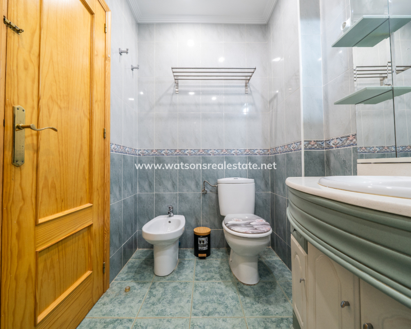 Resale - Quad - Urb. La Marina