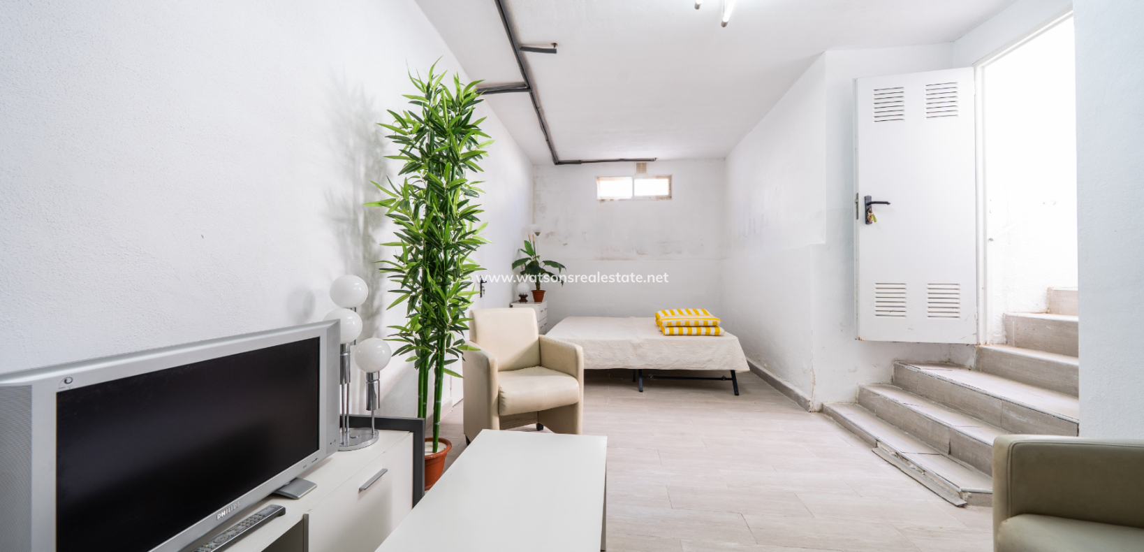 Resale - Quad - Urb. La Marina