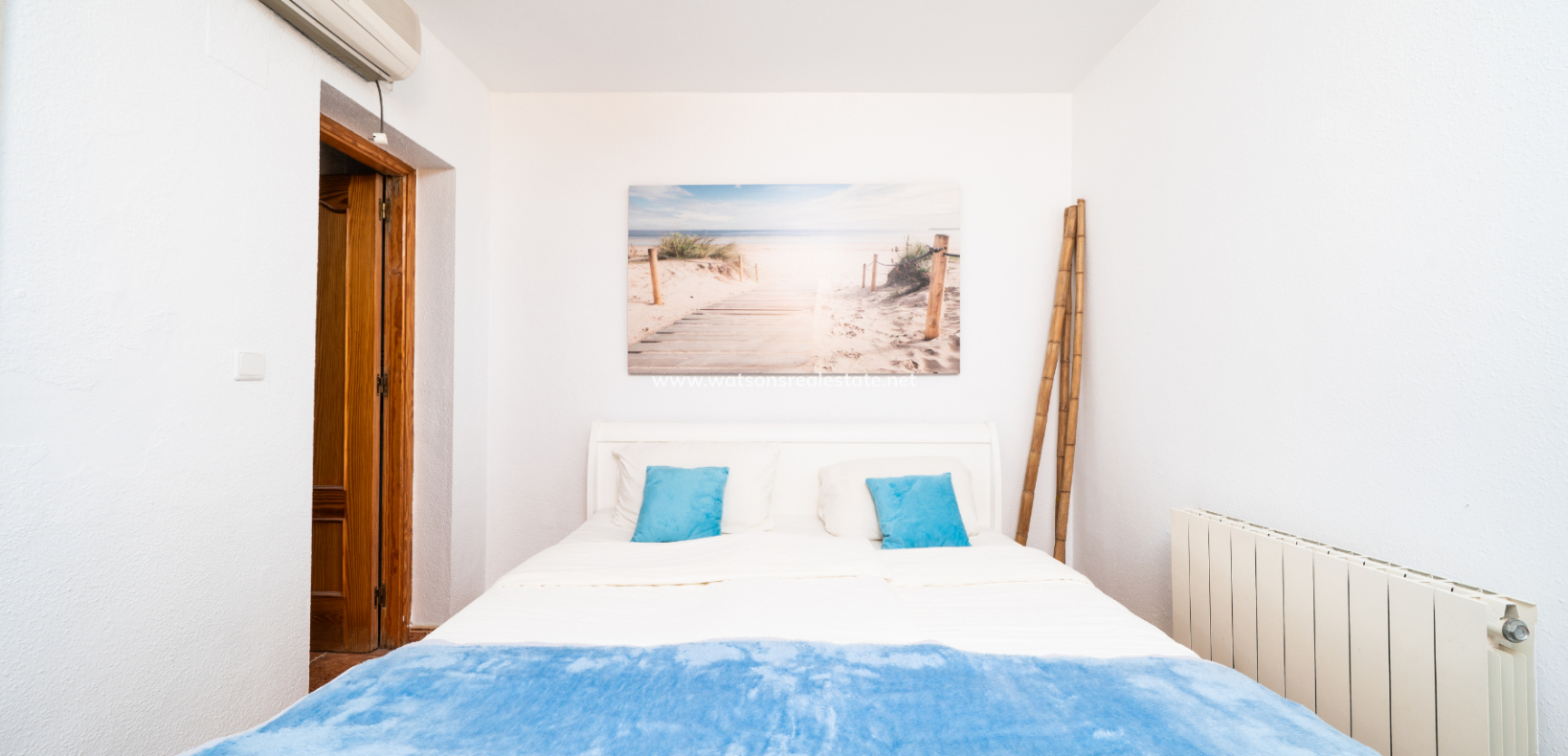 Resale - Quad - Urb. La Marina