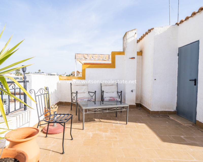 Resale - Quad - Urb. La Marina