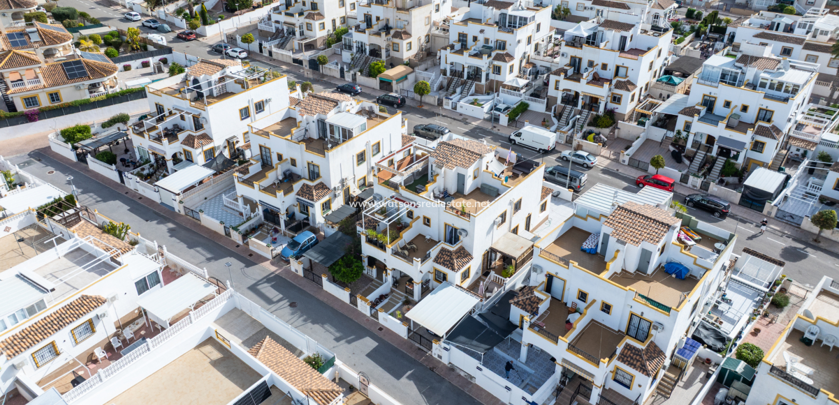 Resale - Quad - Urb. La Marina