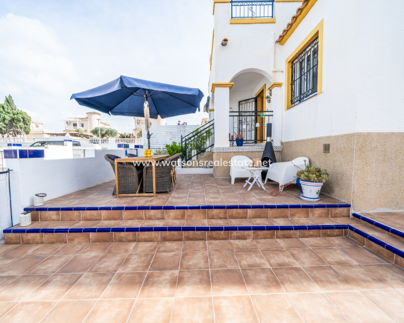 Resale - Quad - Urb. La Marina