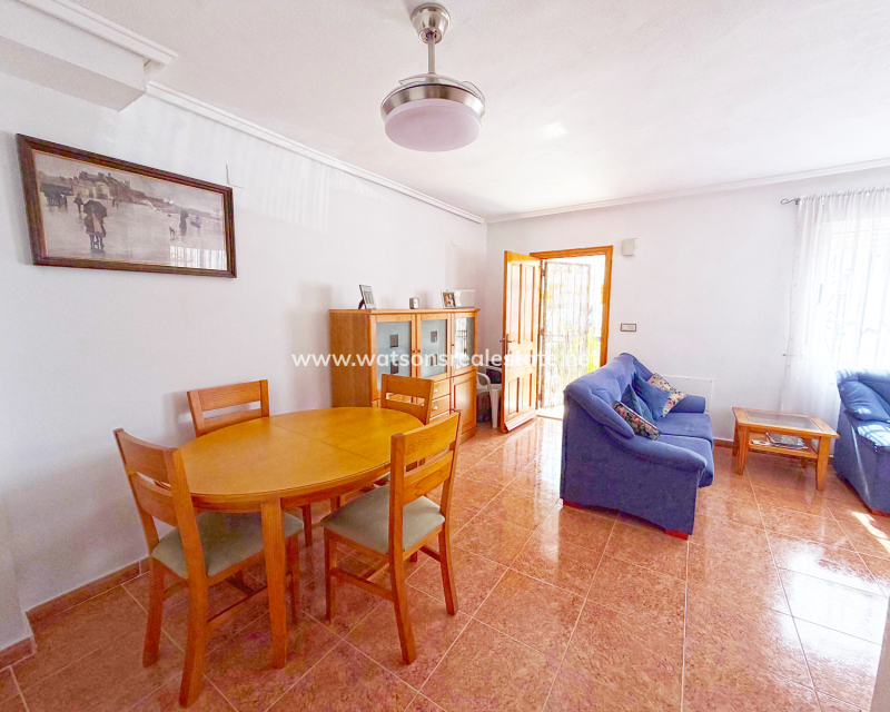 Resale - Quad - Urb. La Marina