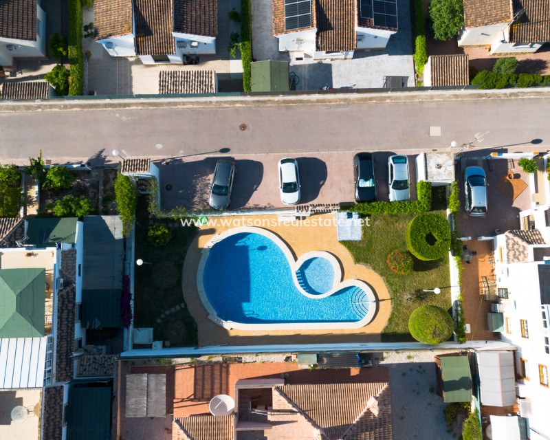 Resale - Quad - Urb. La Marina