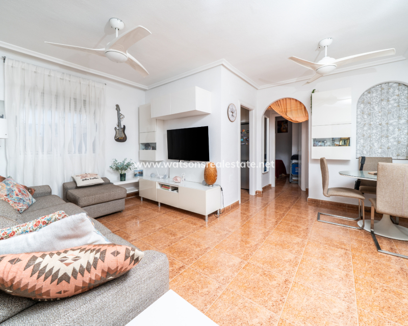 Resale - Quad - Urb. La Marina