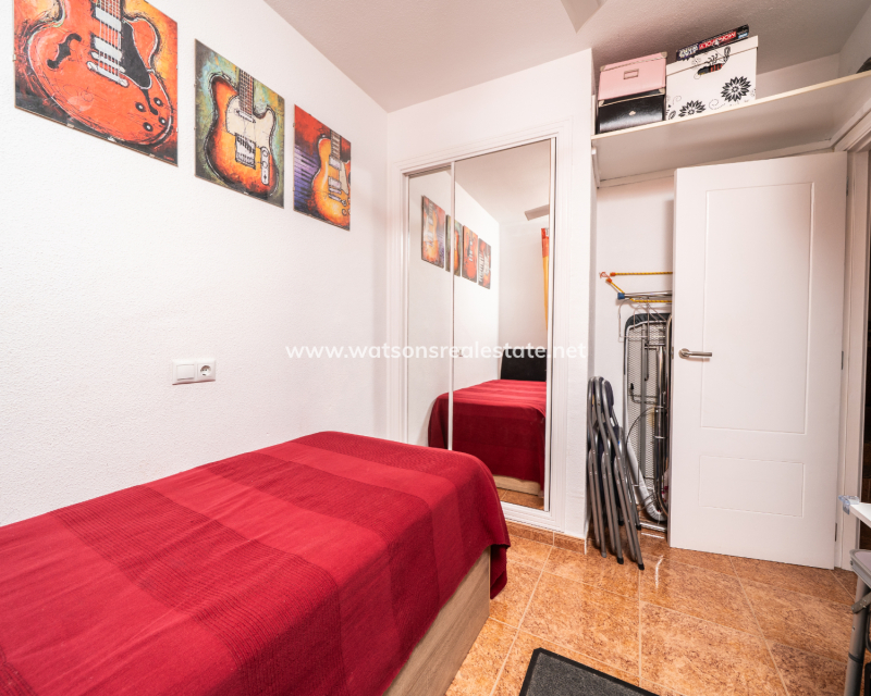 Resale - Quad - Urb. La Marina