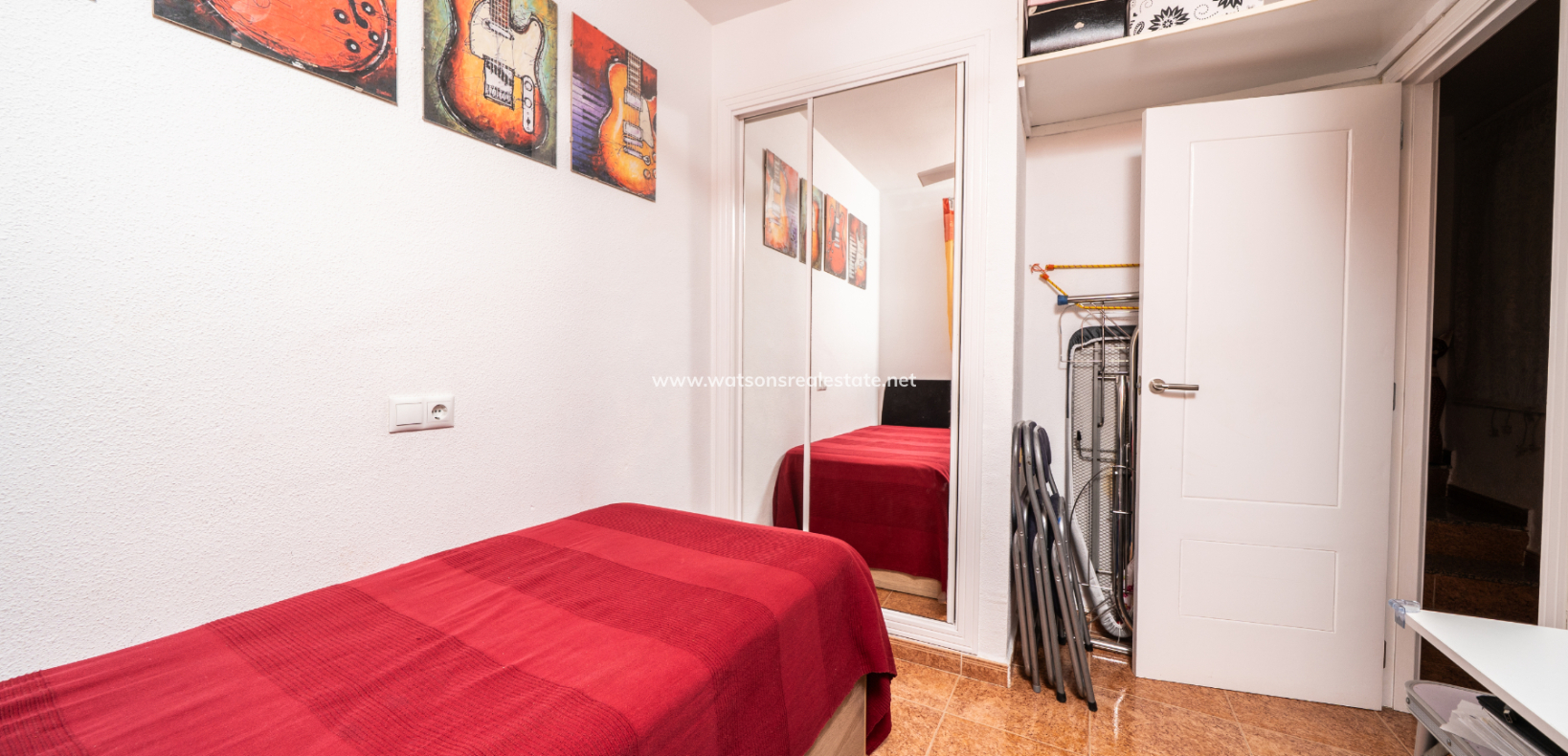 Resale - Quad - Urb. La Marina