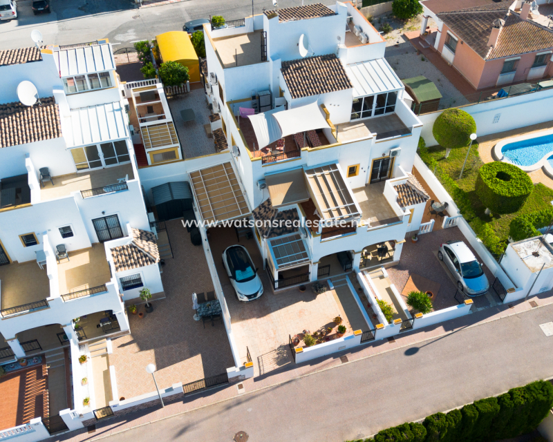 Resale - Quad - Urb. La Marina