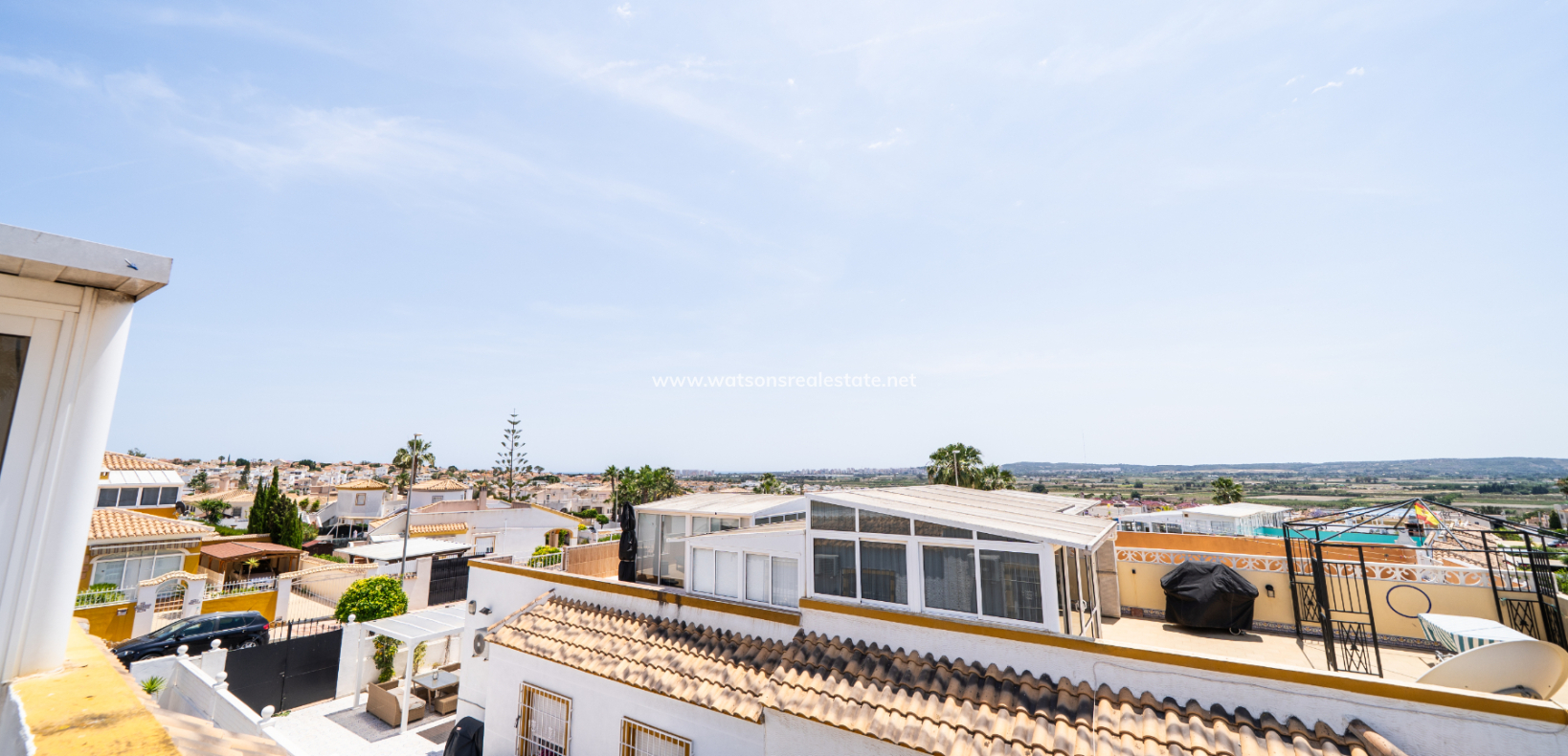 Resale - Quad - Urb. La Marina