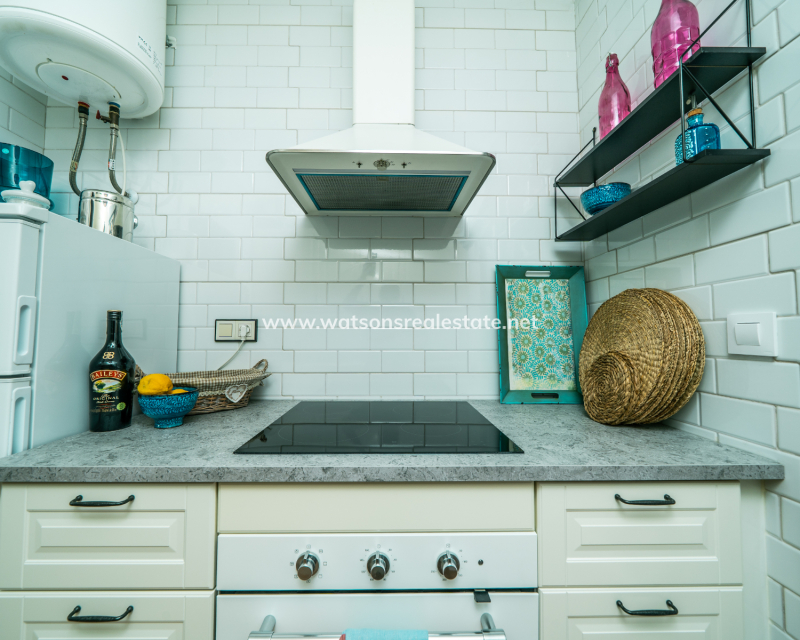 Resale - Quad - Urb. La Marina