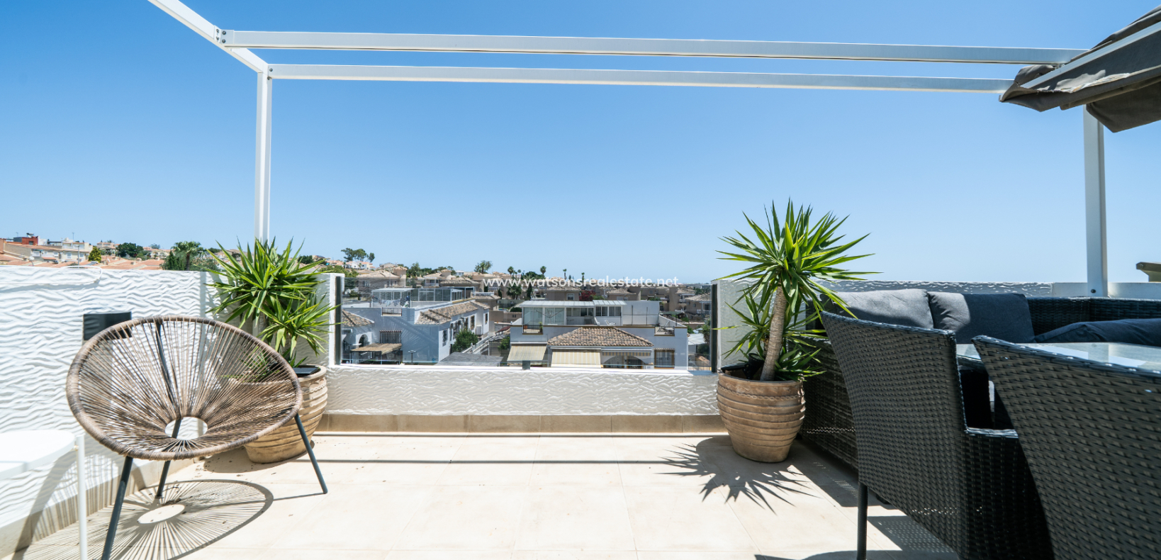 Resale - Quad - Urb. La Marina