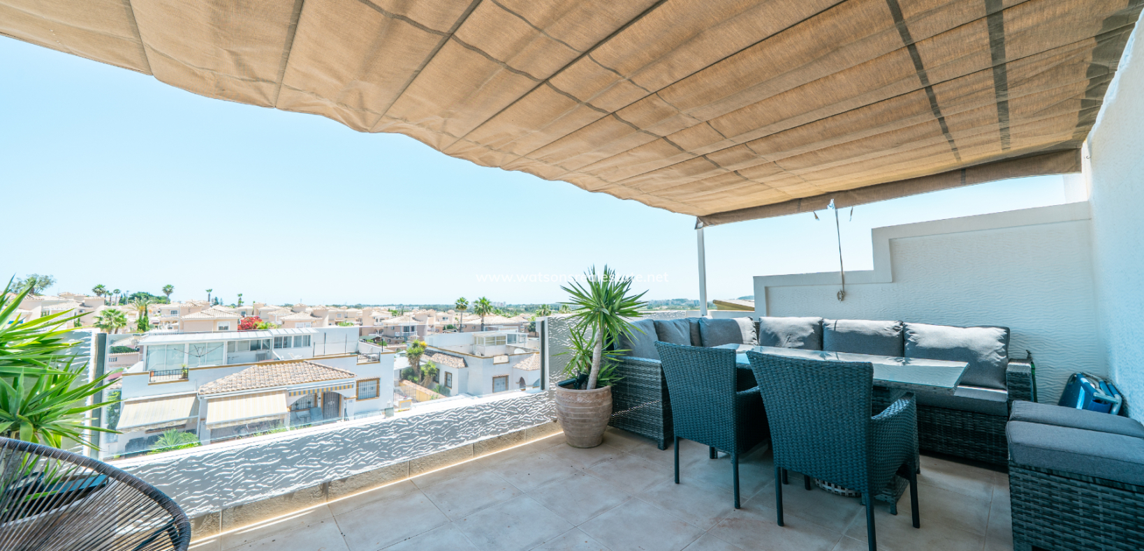 Resale - Quad - Urb. La Marina