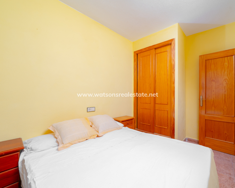 Resale - Quad - Urb. La Marina