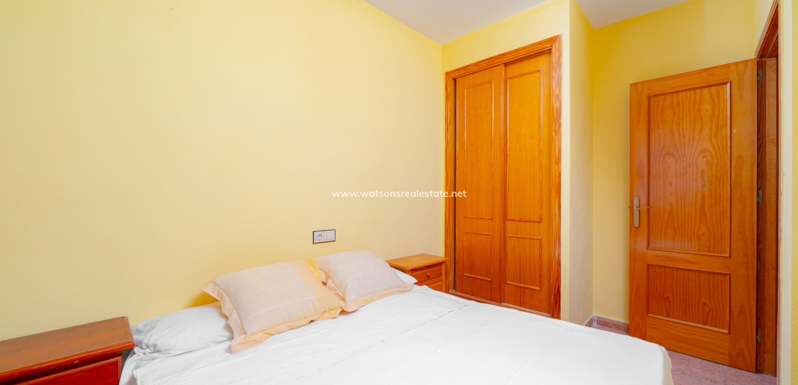 Resale - Quad - Urb. La Marina