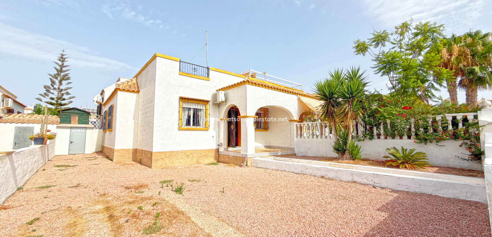 Resale - Quad - Urb. La Marina
