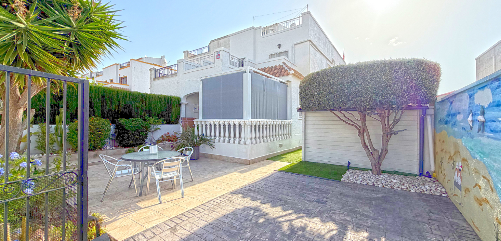 Resale - Quad - Urb. La Marina