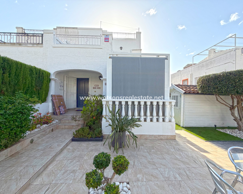 Resale - Quad - Urb. La Marina
