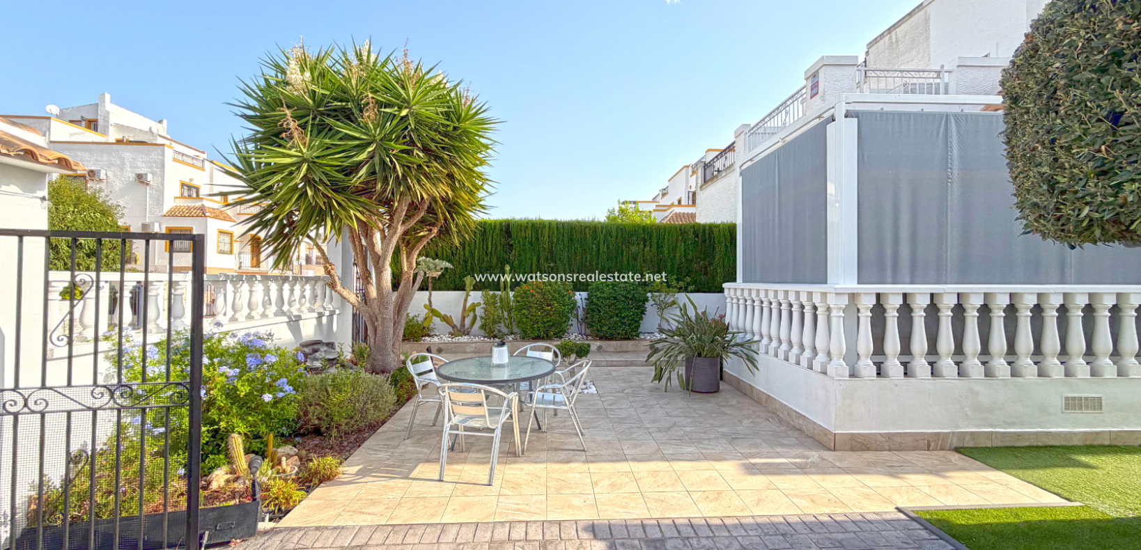 Resale - Quad - Urb. La Marina