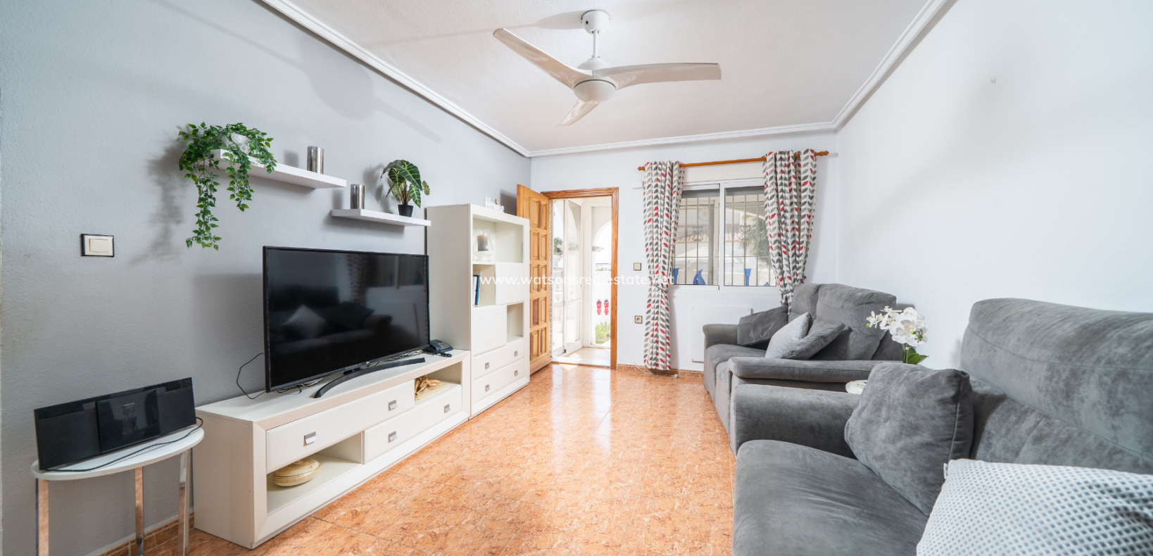 Resale - Quad - Urb. La Marina