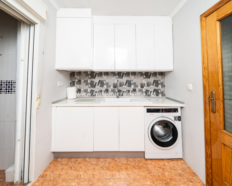 Resale - Quad - Urb. La Marina