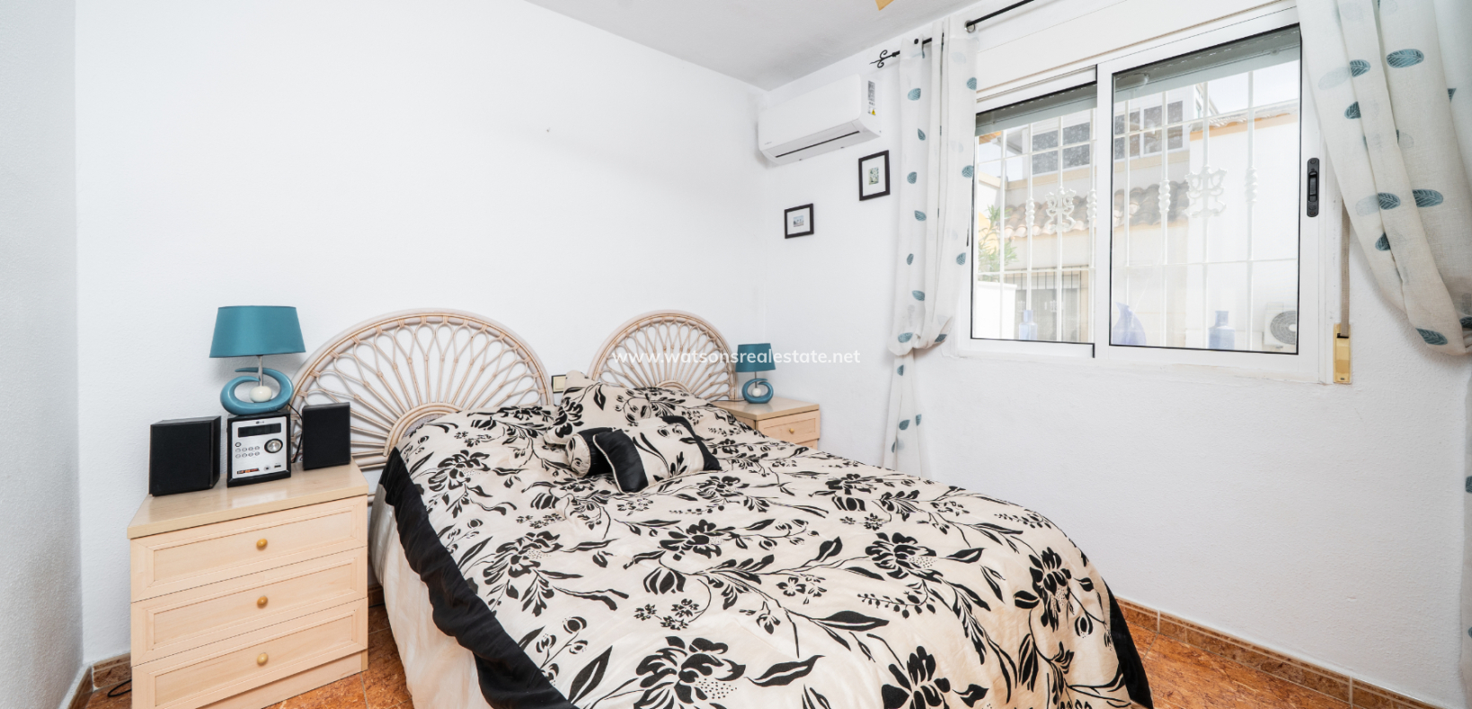Resale - Quad - Urb. La Marina