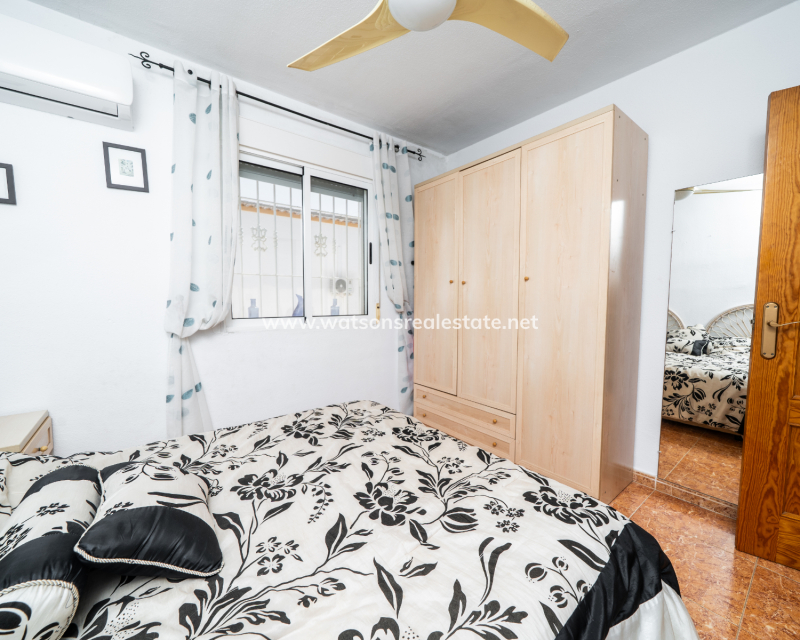 Resale - Quad - Urb. La Marina