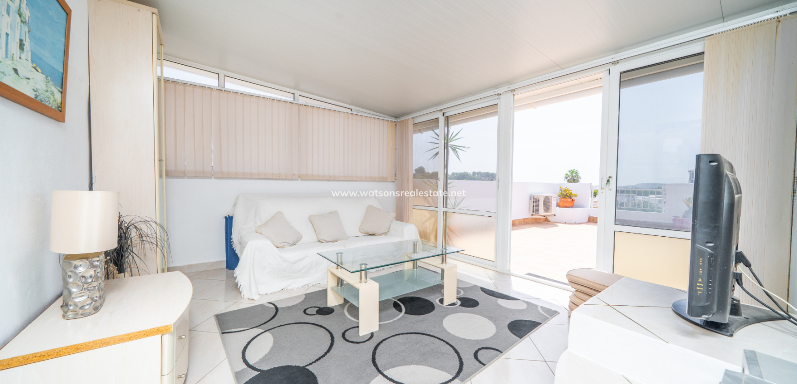 Resale - Quad - Urb. La Marina